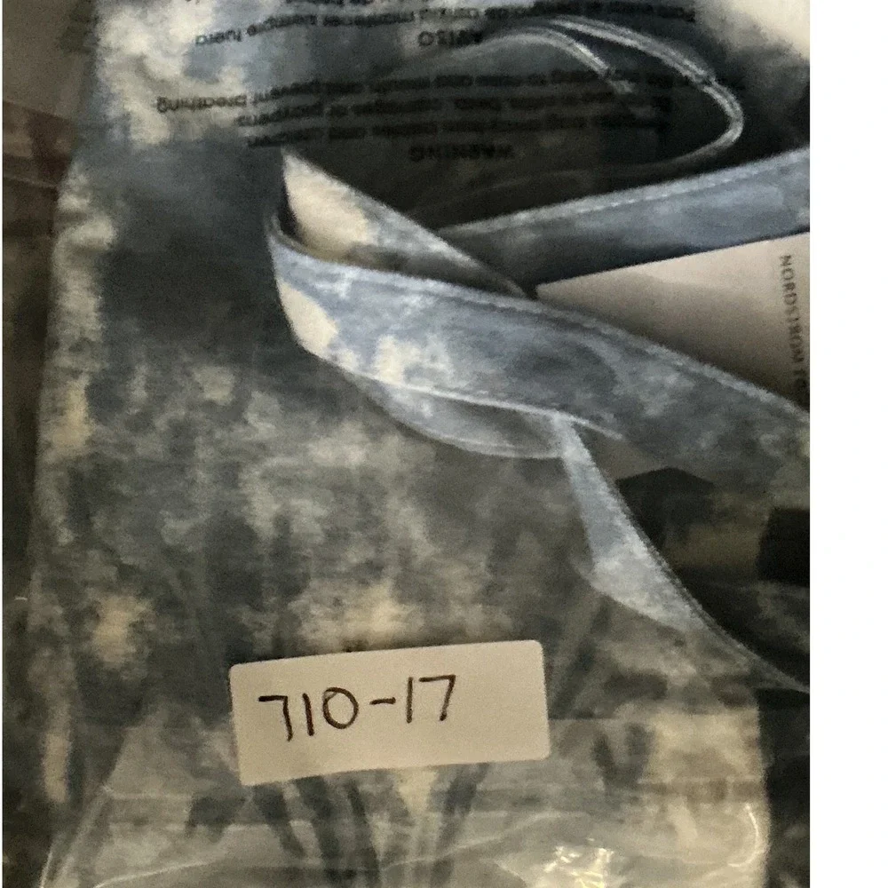 BP Nordstrom Blue Tie Dye Bucket Hat & Canvas Tote Bag Set NWT